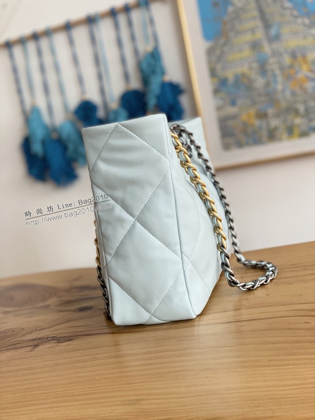 Chanel專櫃新款22k秋冬高級成衣系列bag19橫款購物包 AS3660克色 香奈兒原廠方框山羊皮Tote肩背女包 djc4409